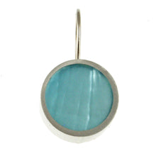 Load image into Gallery viewer, Resin and Shell Alum Earring