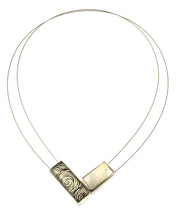 Load image into Gallery viewer, V Kimono Magnetic Pendant Necklace
