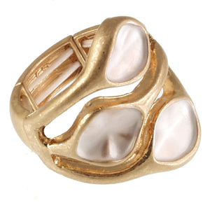 Antique Resin Ring 2411
