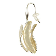 Load image into Gallery viewer, S. Silver Matt White Resin Earring
