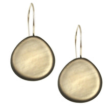 Load image into Gallery viewer, Matt Resin Earrings 4570
