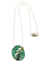 Load image into Gallery viewer, Sm.Textured Pendant Necklace 7260
