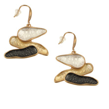 Load image into Gallery viewer, Matte Two Tone Earrings 7428
