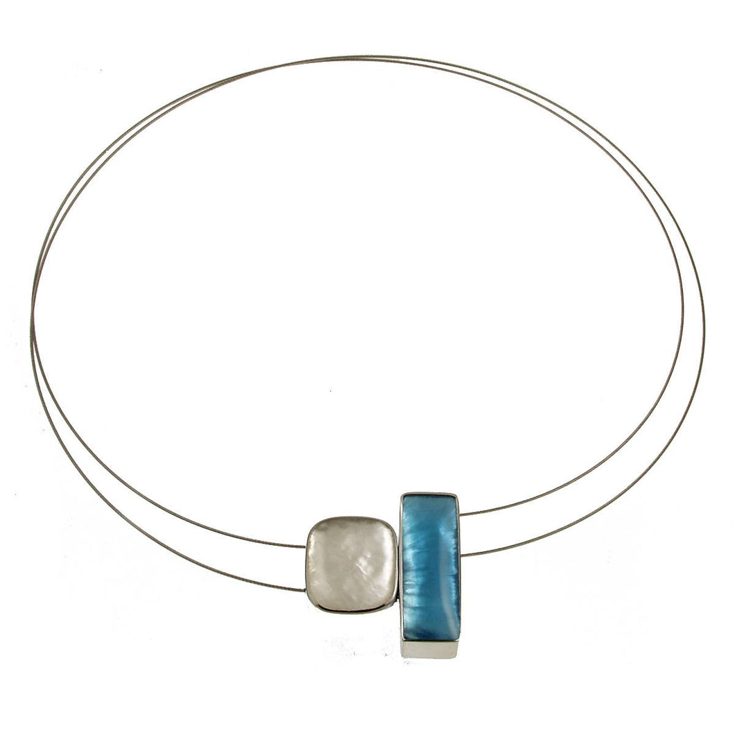Front Magnetic Pendand Necklace 2121