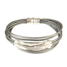 Load image into Gallery viewer, Matt Bar Bracelet
